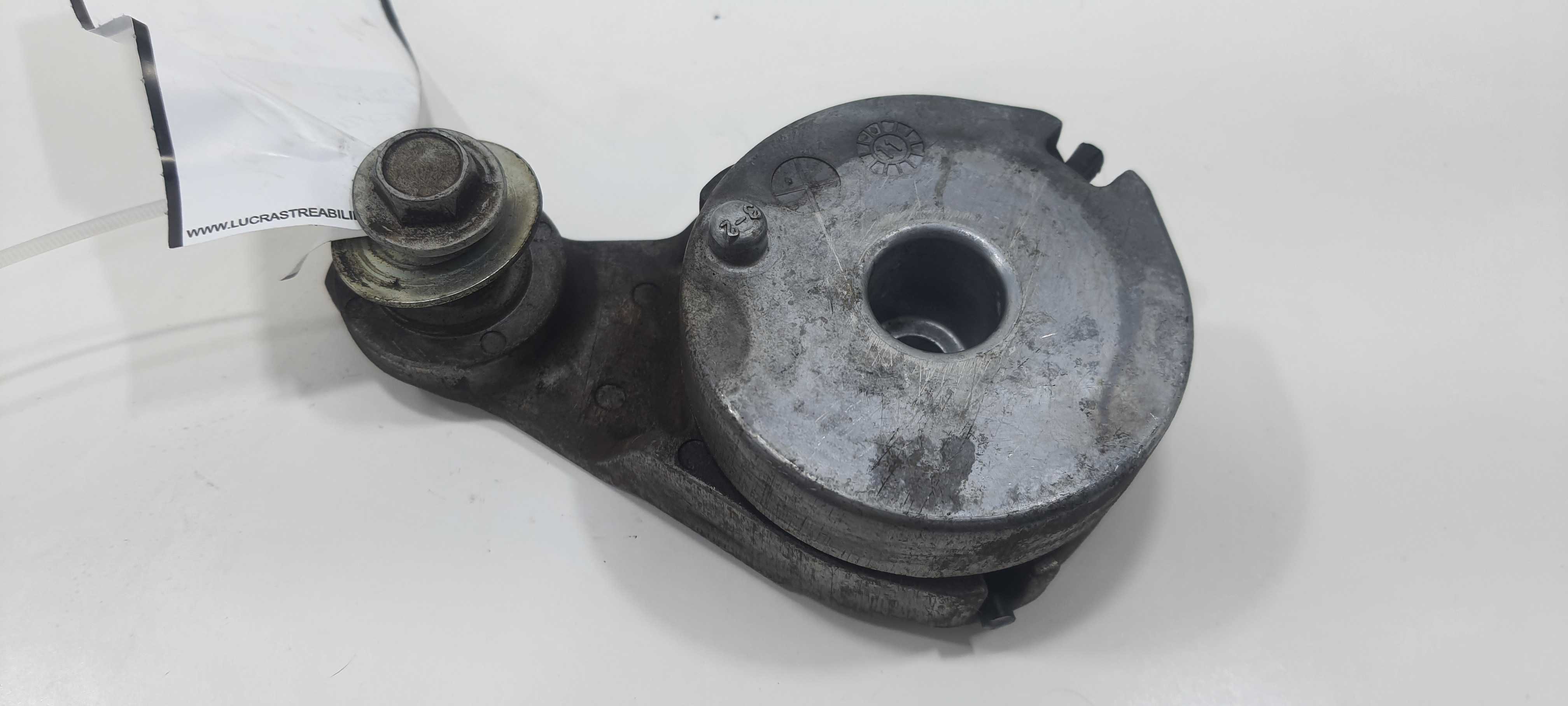Tensor Correia Nissan Tiida Sedan 1.8 2012 V2305 2