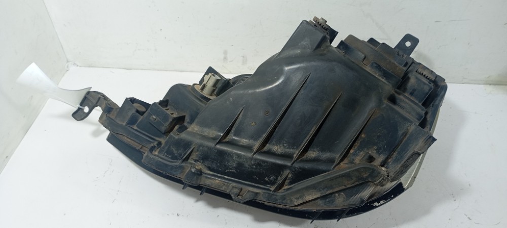 Farol Dianteiro Direito Toyota Etios 1.5 2018 0190390 Direito/passageiro
