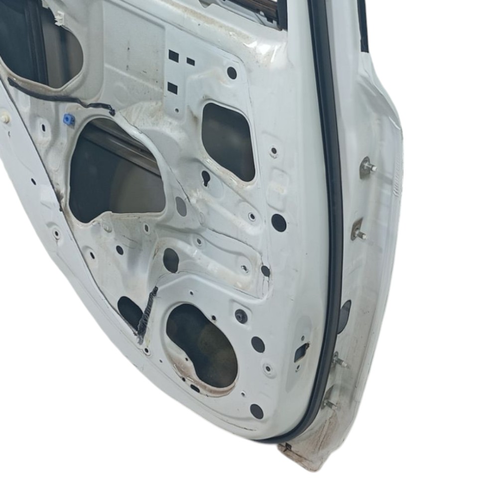 Porta Traseira Esquerda Nissan March Sv 1.0 2016 3