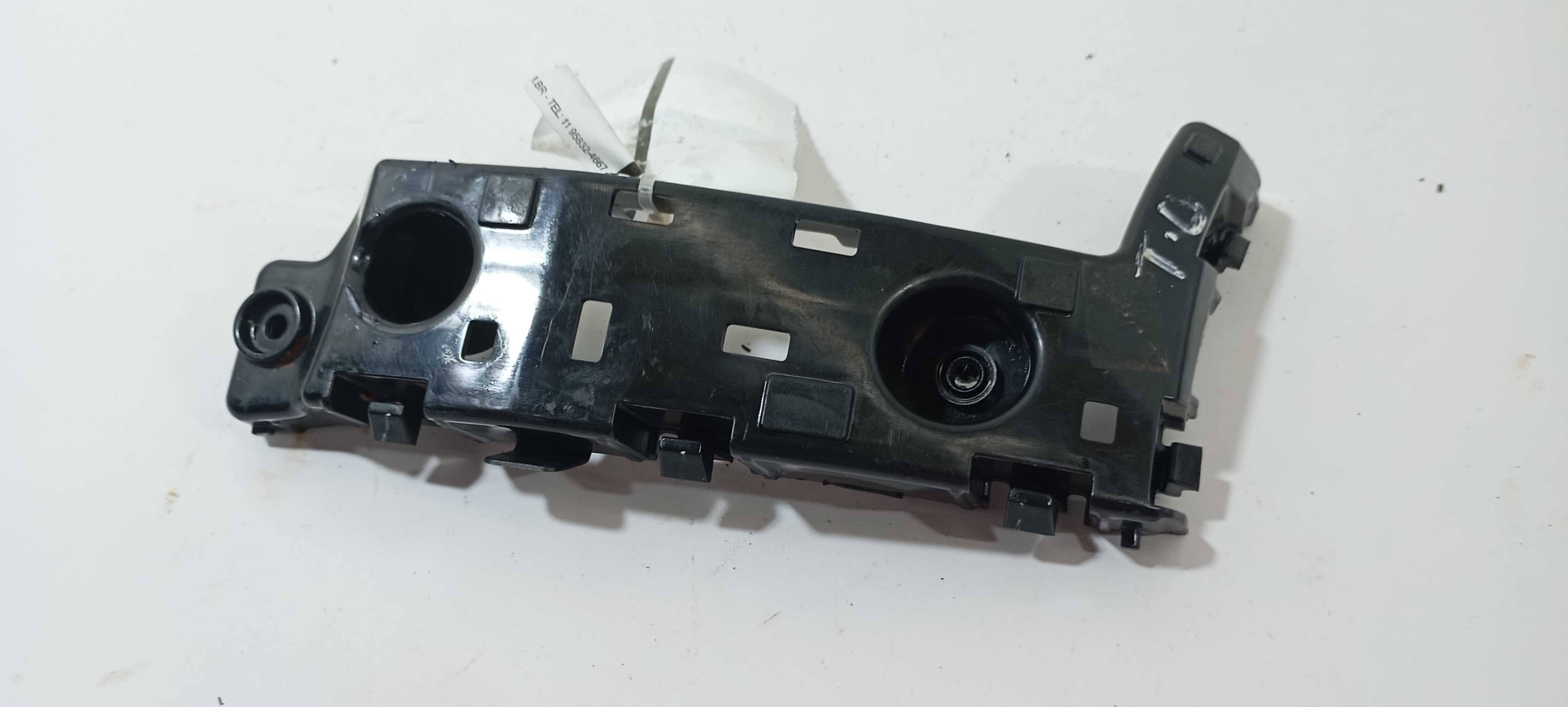 Guia Parachoque Traseiro Direito Kwid 2021 850445472r 1