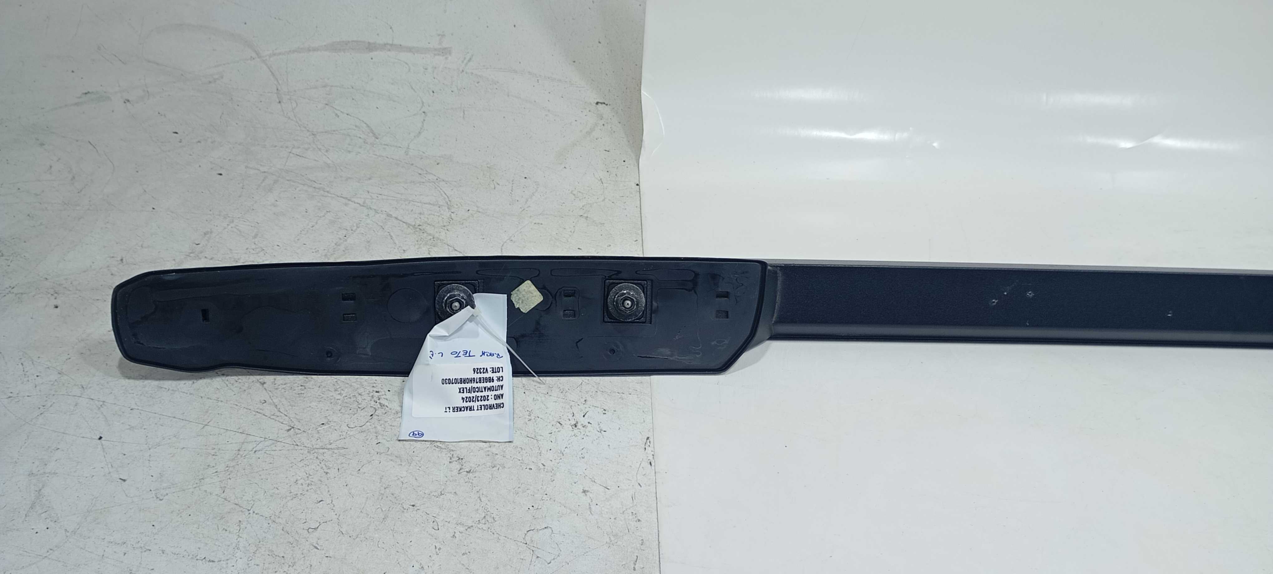 Rack Teto Esquerdo Gm Tracker Lt 2024 30026491 Preto 7