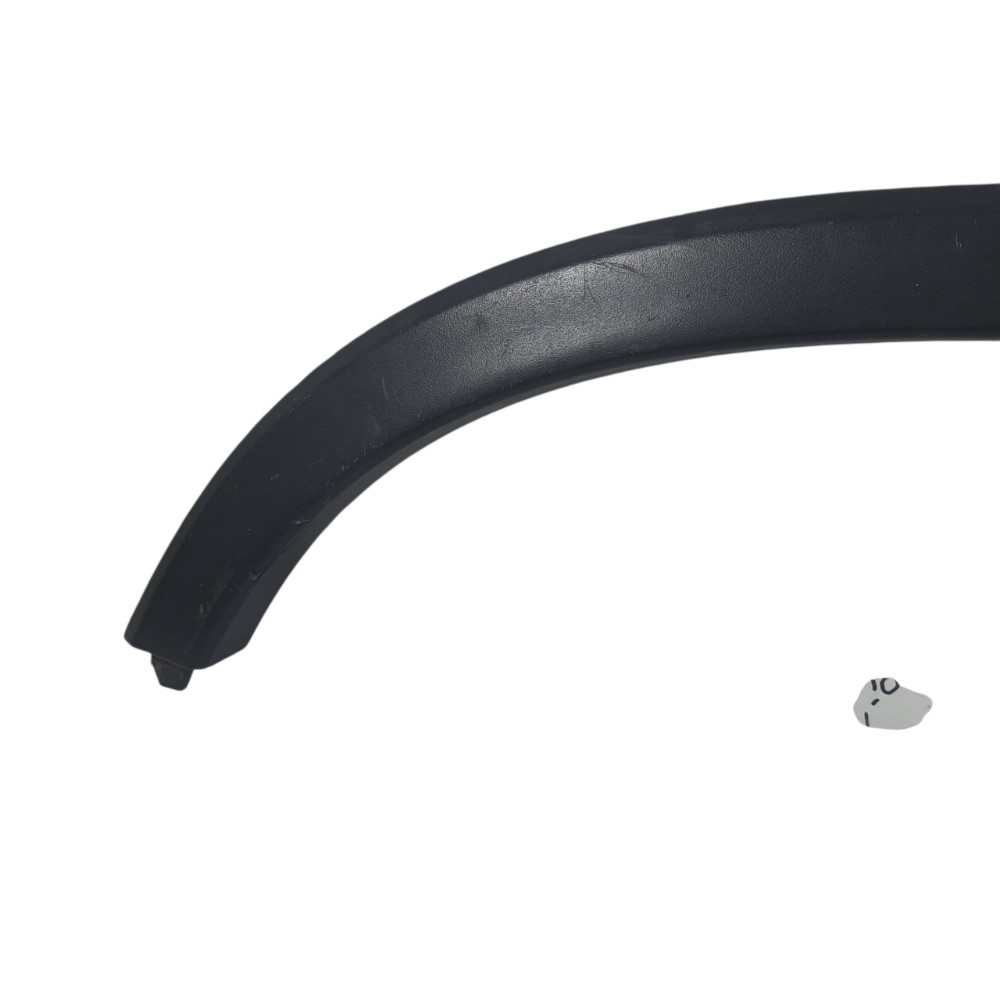 Moldura Vão Roda Traseiro Direito Gm Tracker 2018 95298242 Preto 8