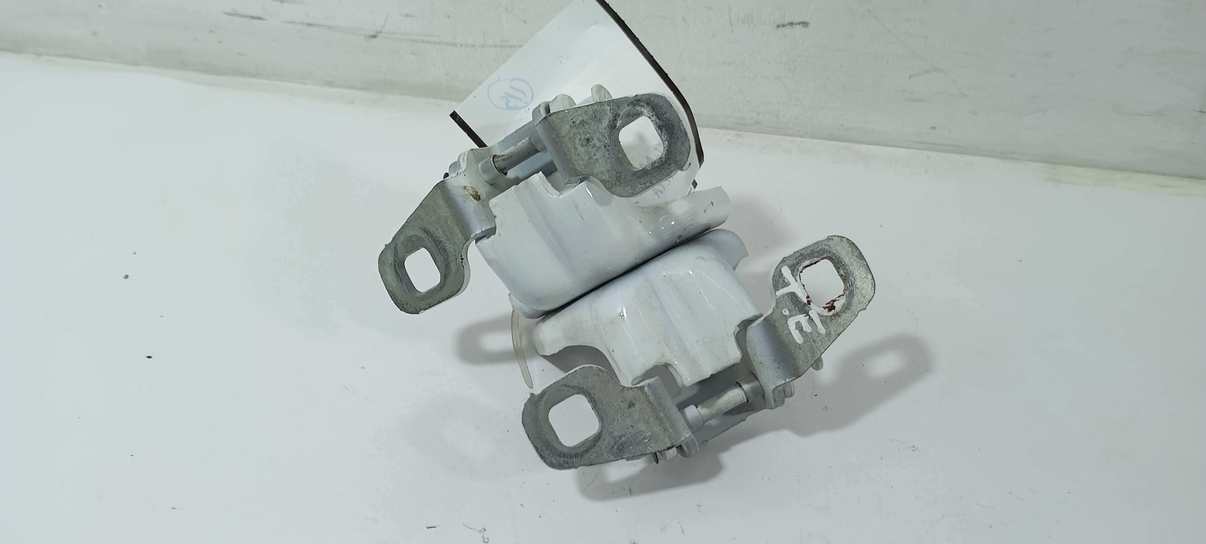Dobradiça Porta Tras Esq Renault Sandero 1.0 2020 599554a 4