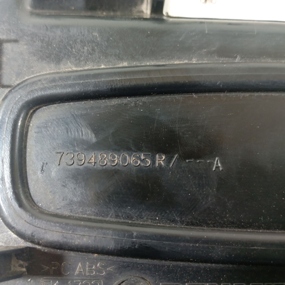 Luz Teto Cortesia Dianteira Renault Captur 2021 739489065r 8