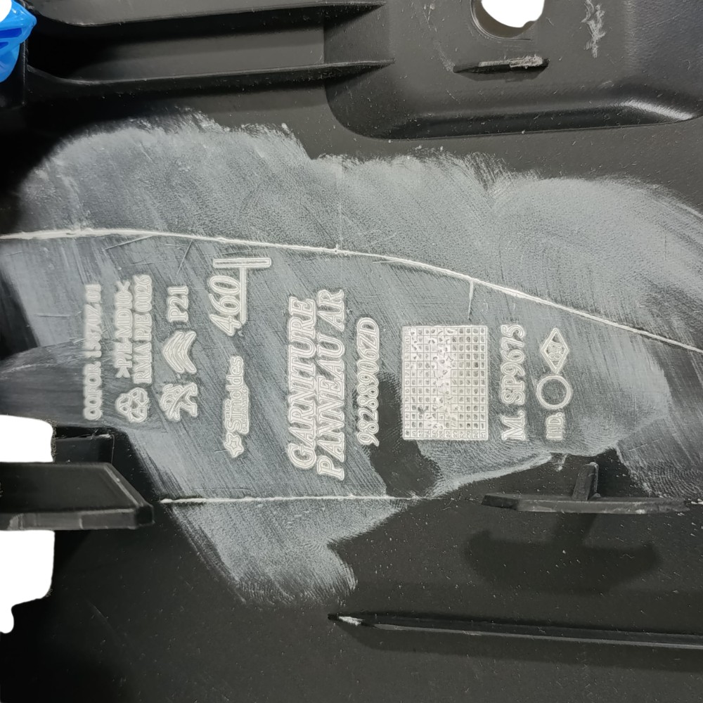 Acabamento Painel Traseiro Peugeot 208 Ano 2024 98288906zd 6