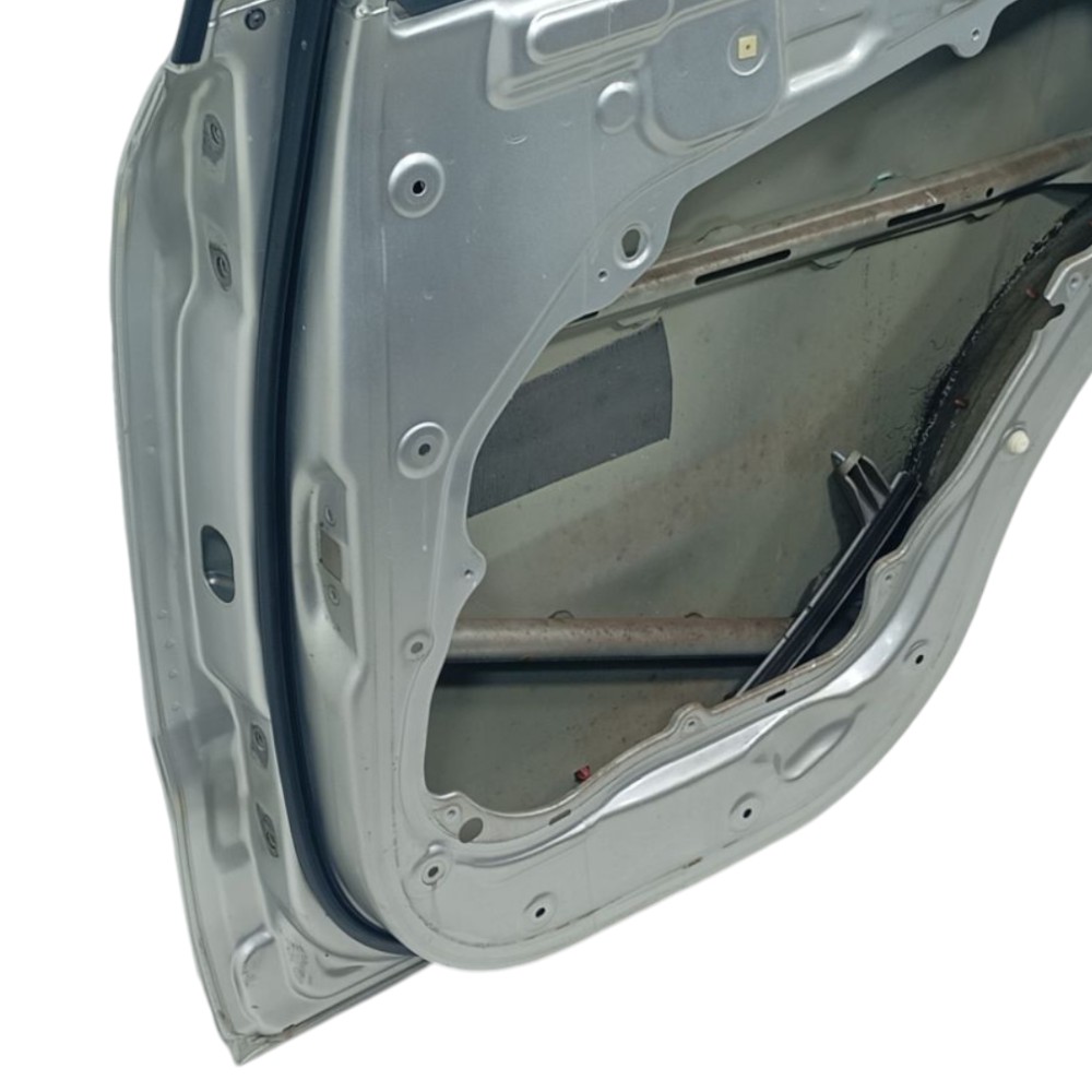 Porta Traseiro Direito Kia Sorento Ex2 2.4 2012  Traseira Direito Prata 7