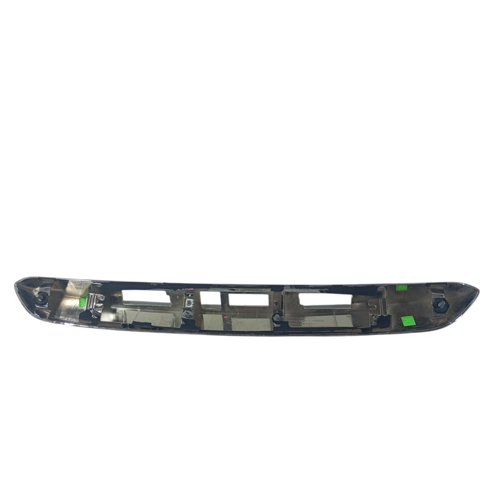 Moldura Tampa Traseira Renault Captur 2021 848105451R 4