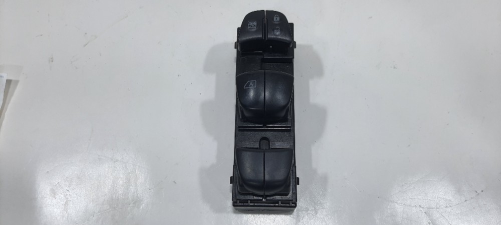 Botão Vidro Dianteiro Esquerdo Nissan Kicks 2019 254015ra0a 4