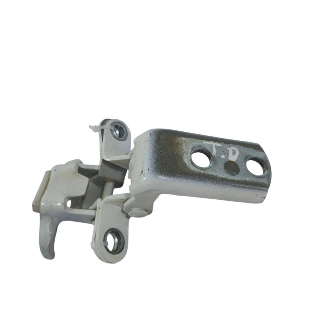 Dobradiça Porta Traseira Direita Etios 2014 68770-0d050 4