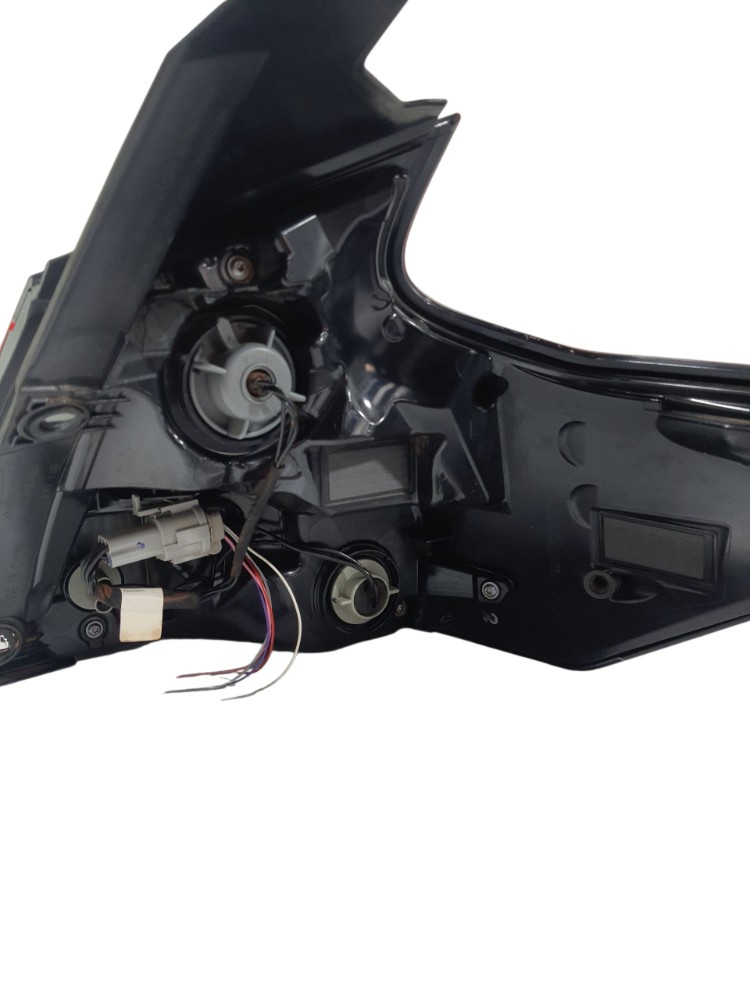 Lanterna traseira esquerda nissan kicks 2022 148R000011 3