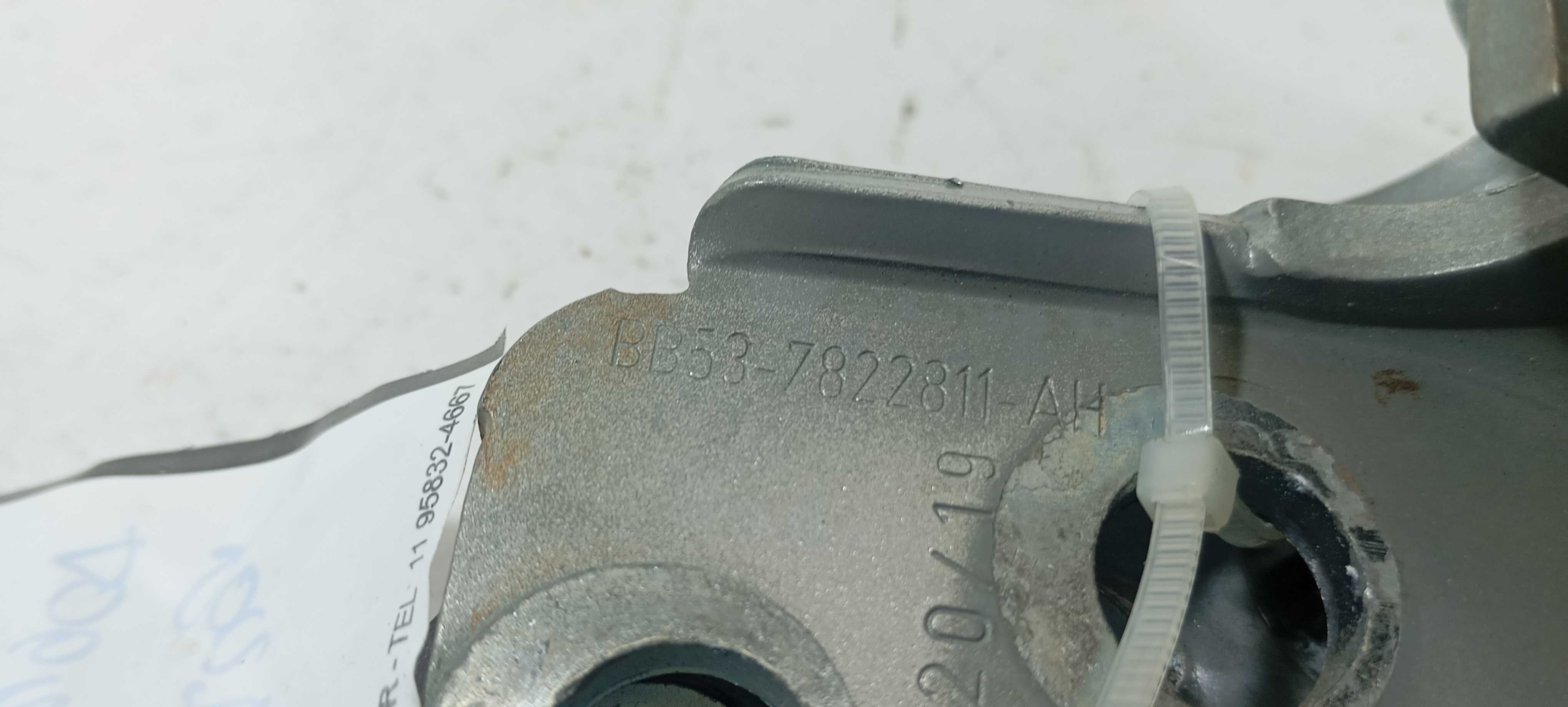 Dobradiça Porta Dianteira Esquerda Ford Ka 2020 Bb537822811a 4