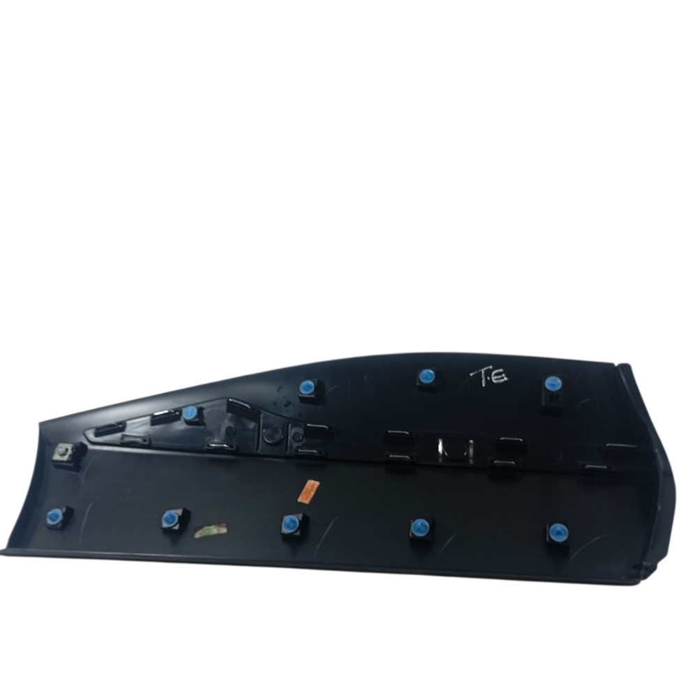 Moldura Porta Traseira Esquerda Captur 2021 808217770r Preto 4