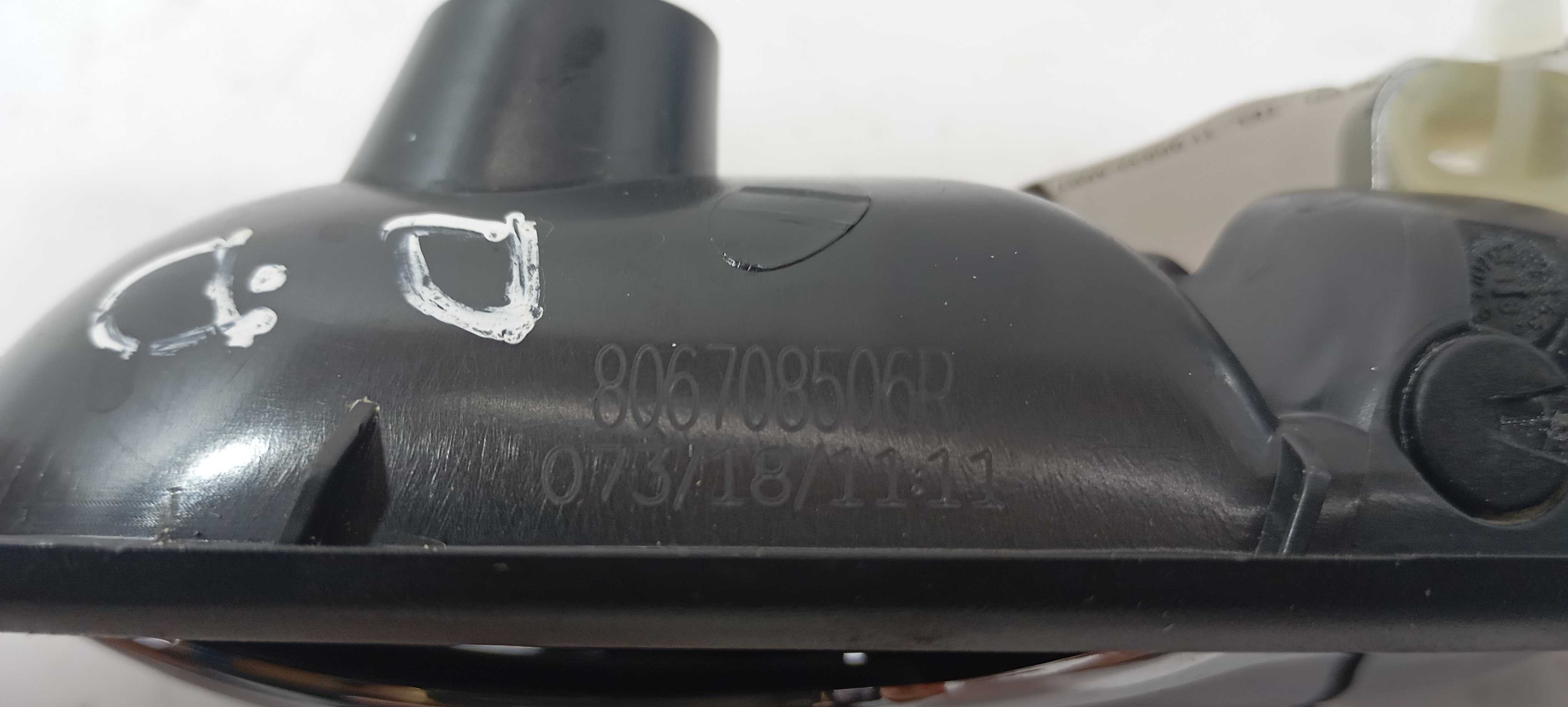 Maçaneta Interna Dianteira Direita Sandero 2019 806708506r Preto/cromado Dianteira 5