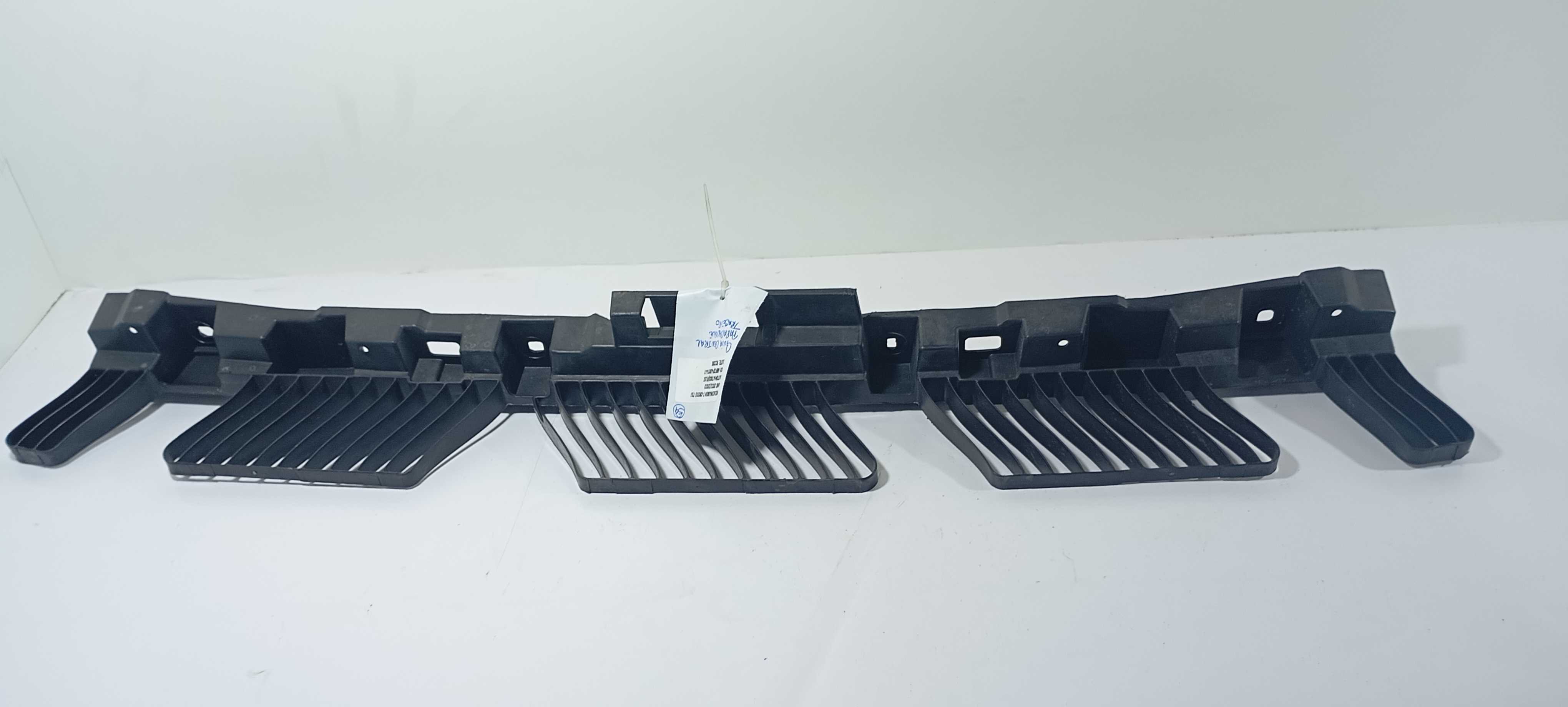 Guia Central Parachoque Traseiro T-cross Tsi 2023 2gp807863 1