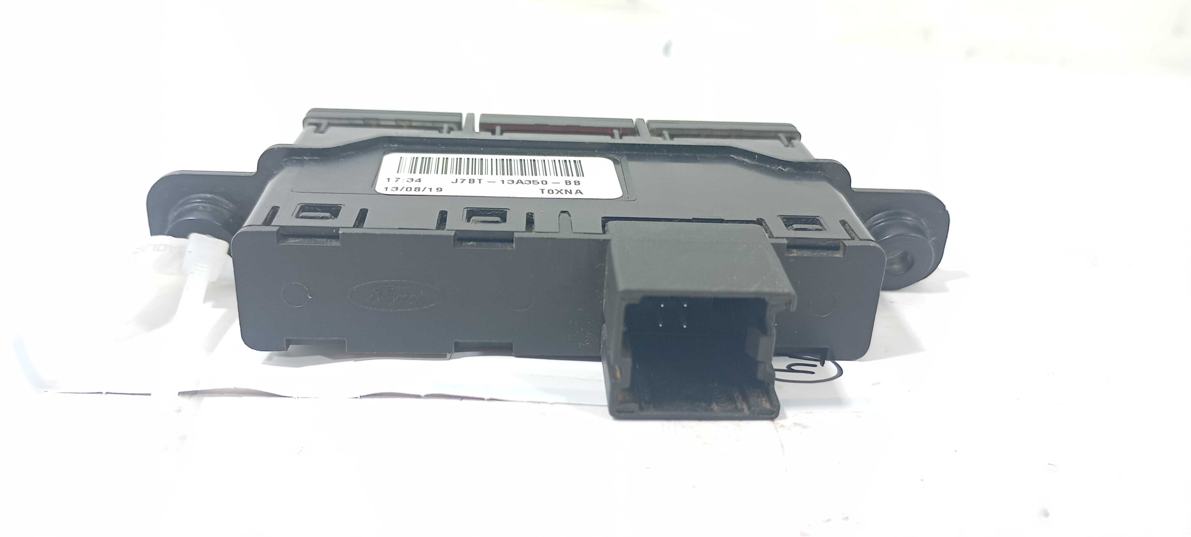 Botão Pisca Alerta/trava Ford Ka Hatch 1.0 2020 J7bt13a350bb Preto 4