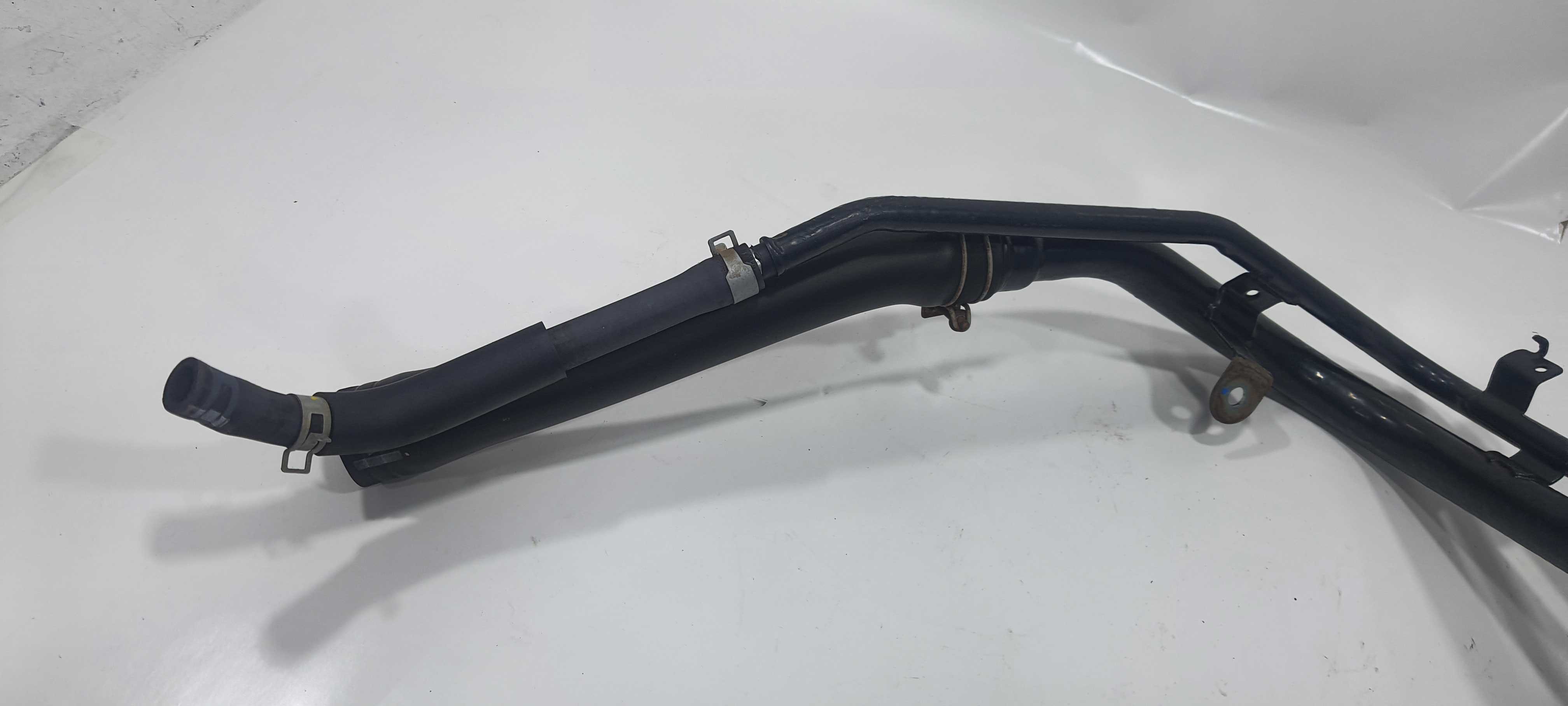 Gargalo Tanque Nissan March Sv 1.0 2016 Nis03201001n Preto 3