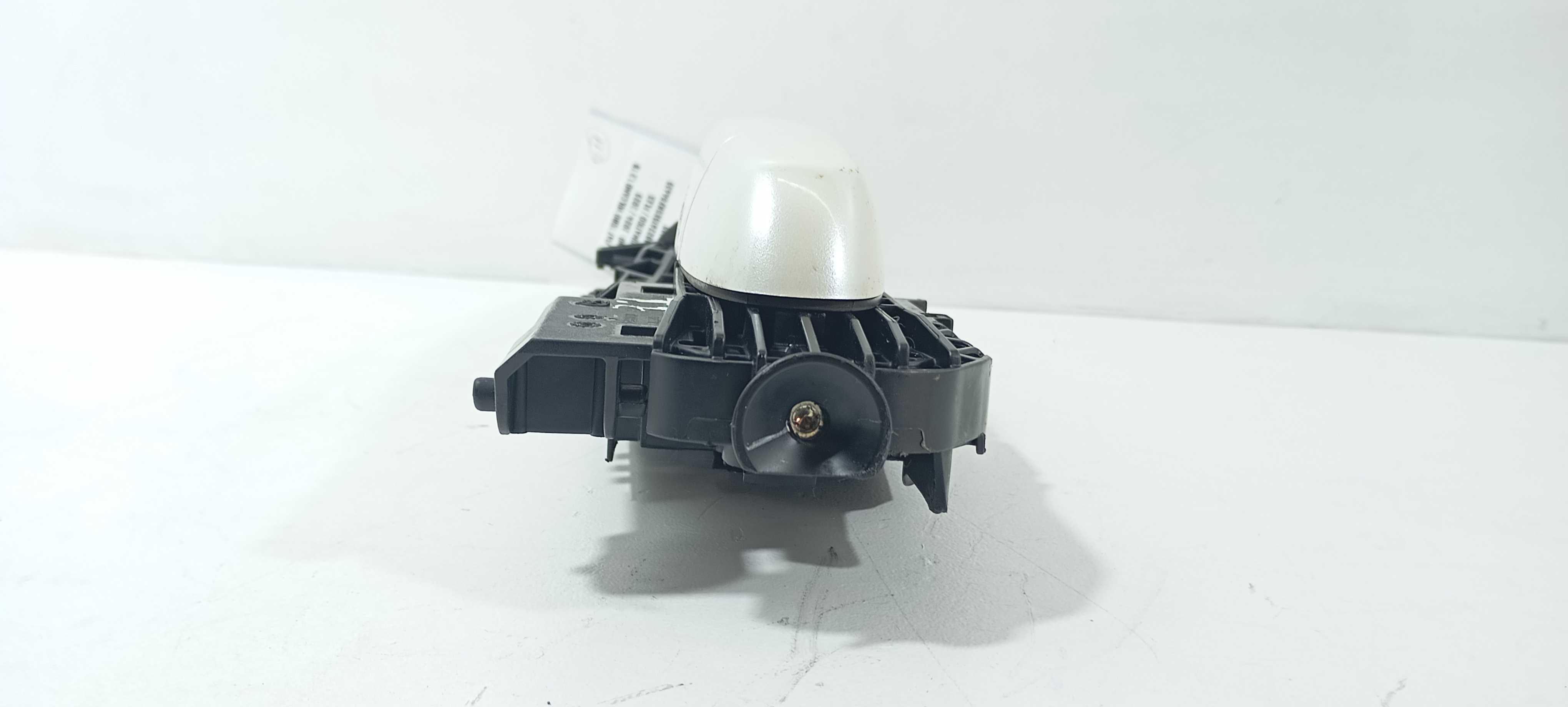 Maçaneta Exter. Traseiro E. Fiat Toro Volcano 1.3 2025 V2295 Branco Traseira 1