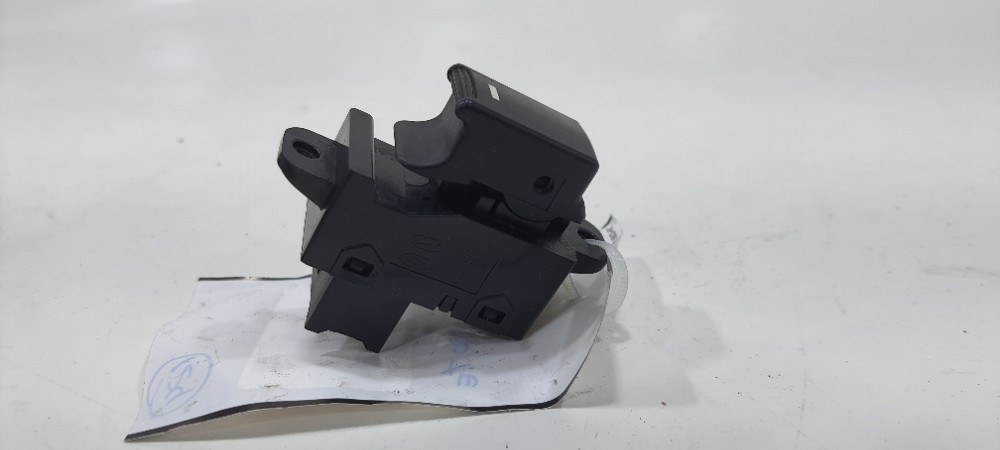 Botão Vidro Traseiro Esquerdo Kia Sportage Ex 2012 202007550 2