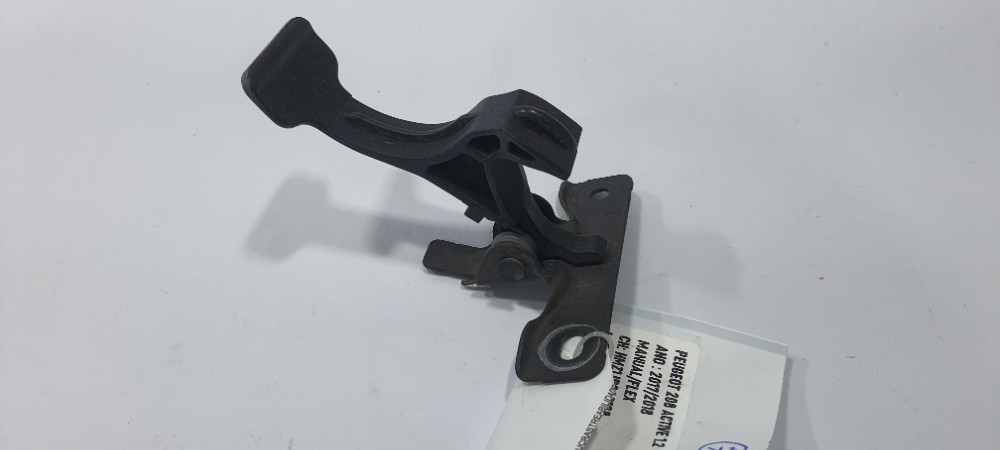 Trava Capô Peugeot 208 1.2 2018 27847 5