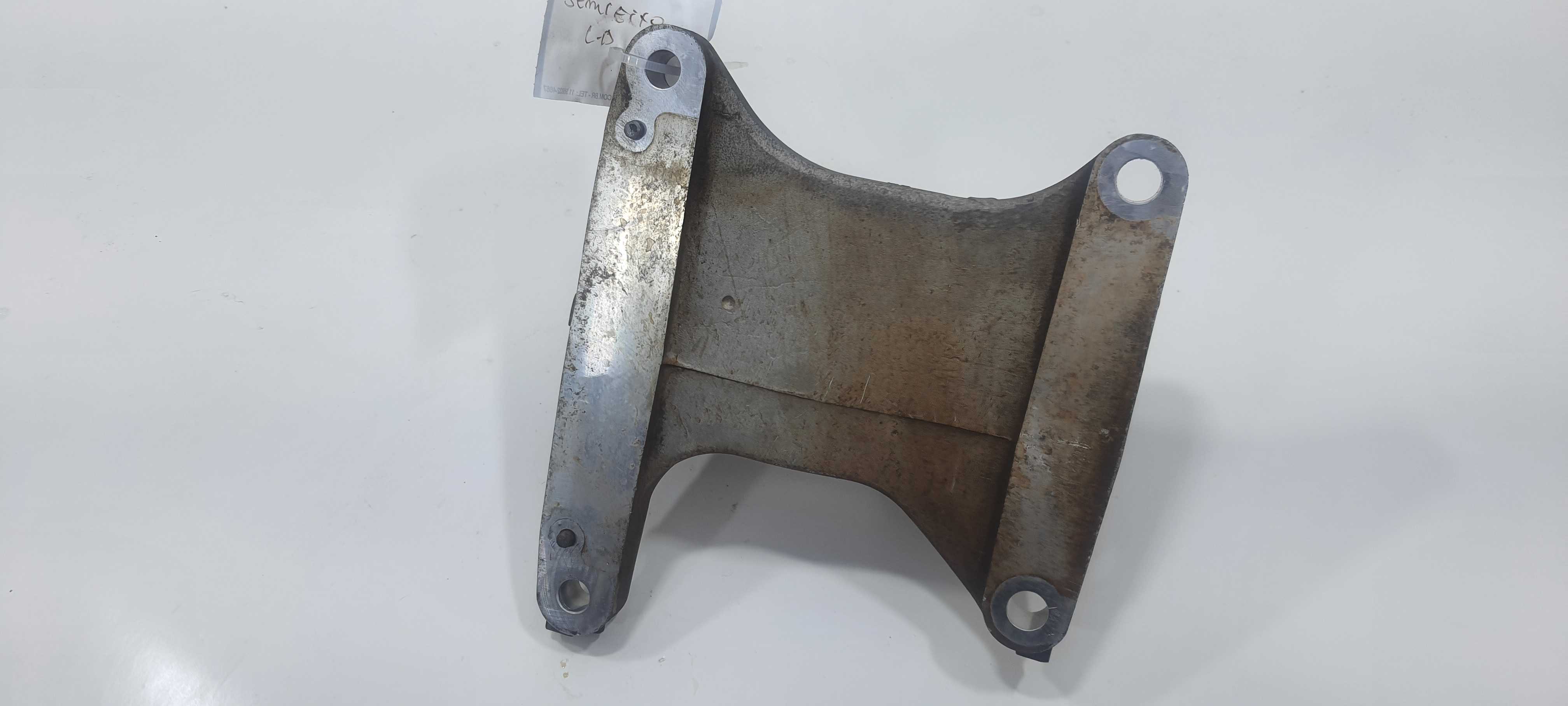 Suporte Semieixo Direito Nissan Tiida Sedan 1.8 2012 V2305 5