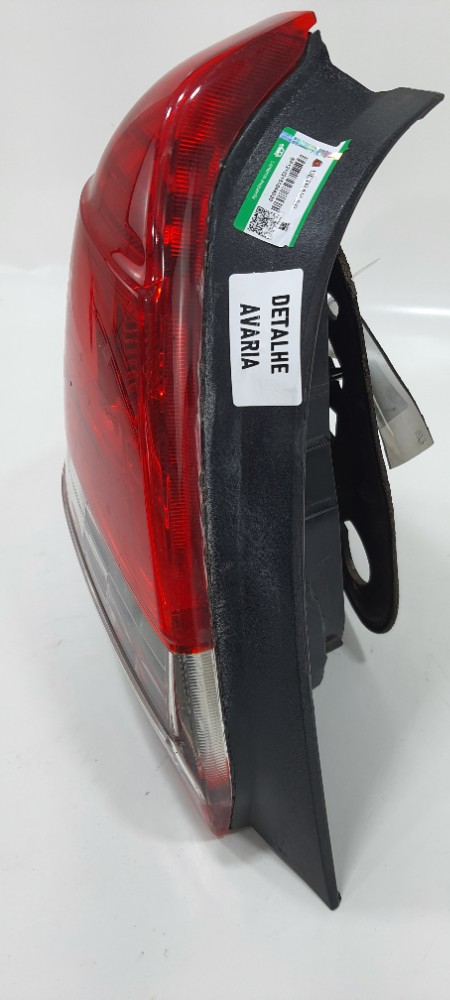Lanterna Esquerda Detalhe Toyota Etios Sedan 2014 0490291 Esquerdo/motorista Vermelha 5