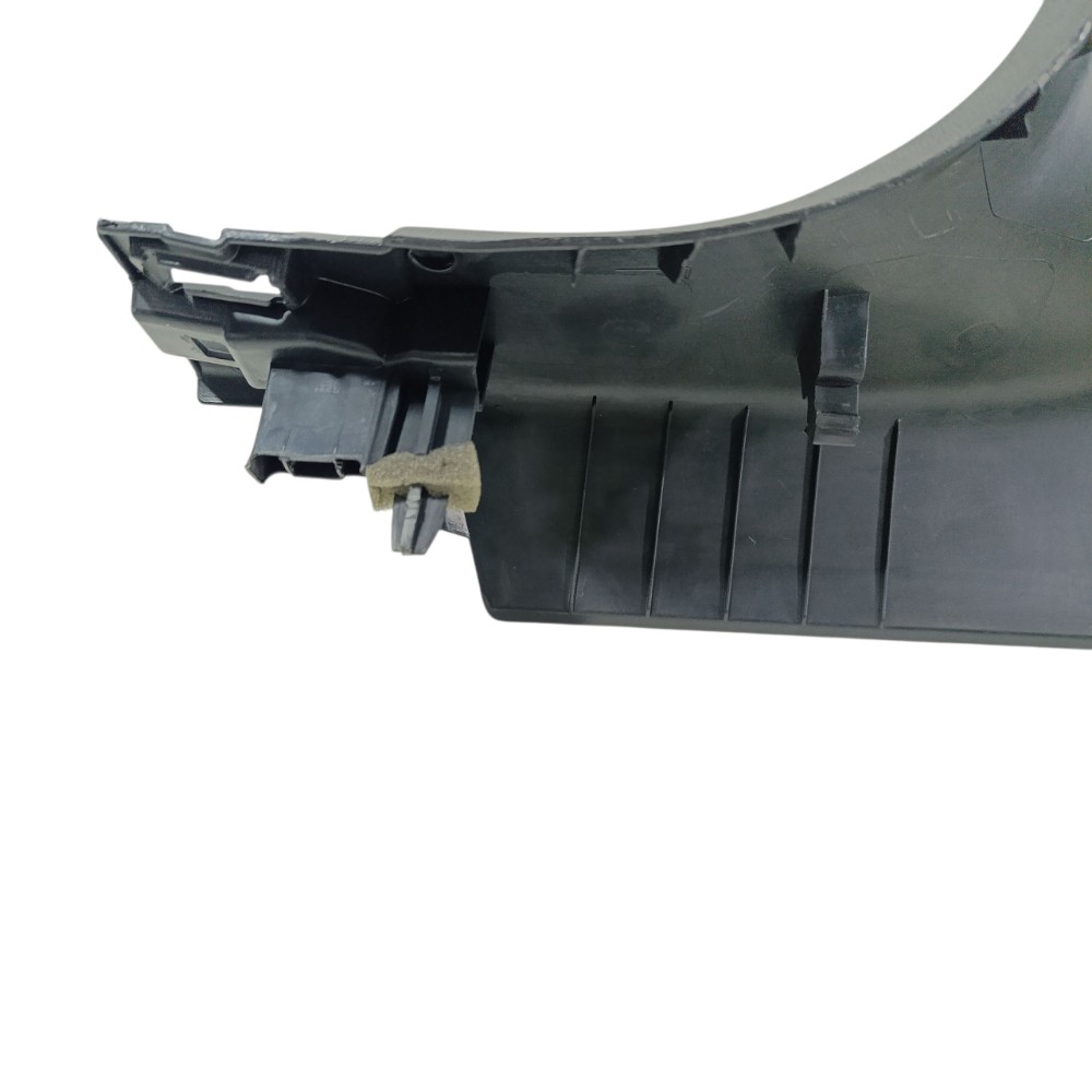 Acabamento soleira direita Peugeot 208 ano 2024 98233039ZD 8
