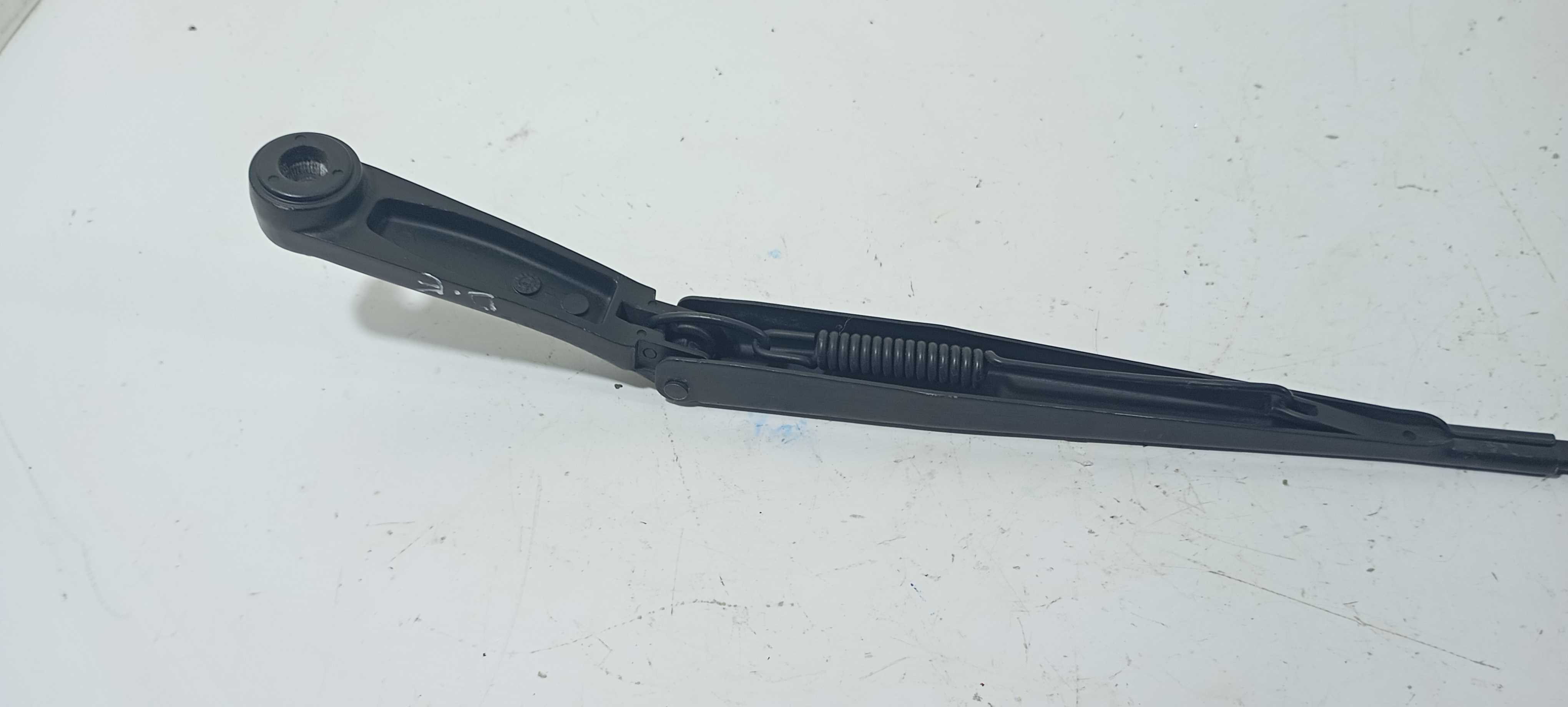 Braço Limpador Parabrisa Esquerdo Ford Ka 2020 E3b517c495 Esquerdo 1