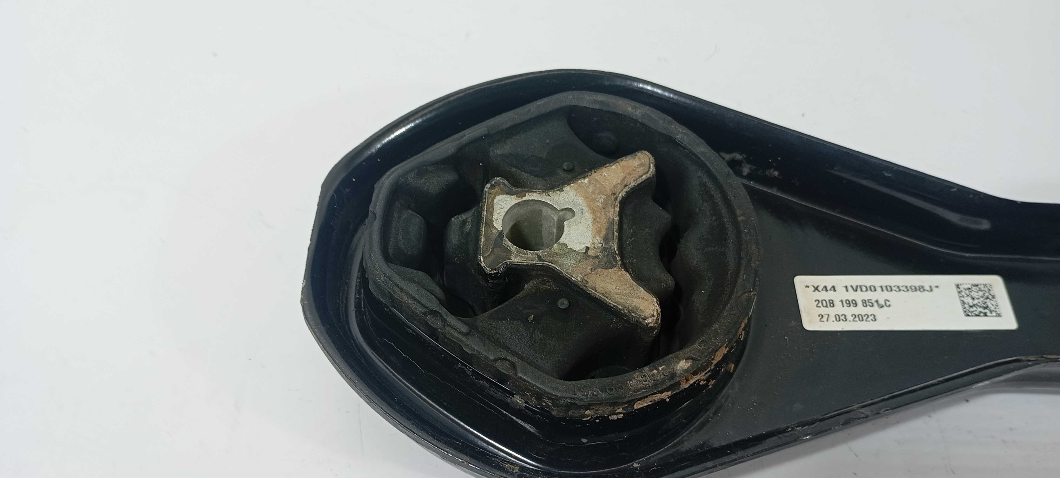 Coxim Inferior Cambio Vw Virtus Confort 1.0 2023 2qb199851c 2