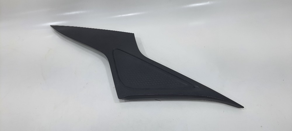 Moldura Coluna Traseira Direita Hyundai Hb20 2021 878840r150 Preto 3