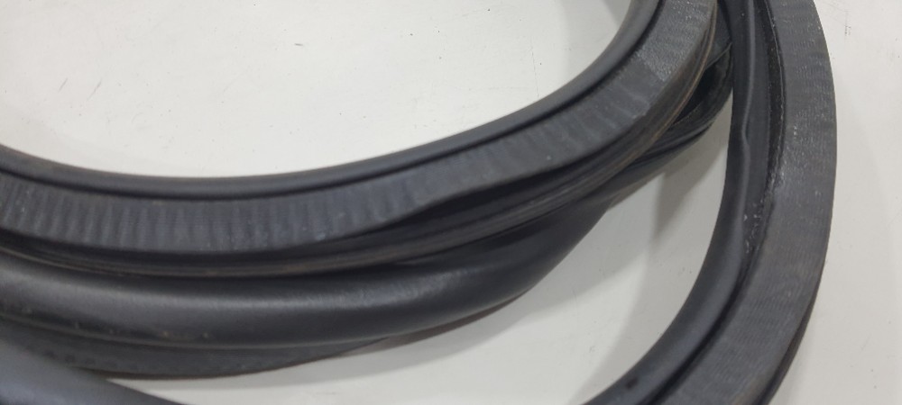 Borracha Porta Diant Direita Gm Onix Activ 1.4 2018 94762483 6
