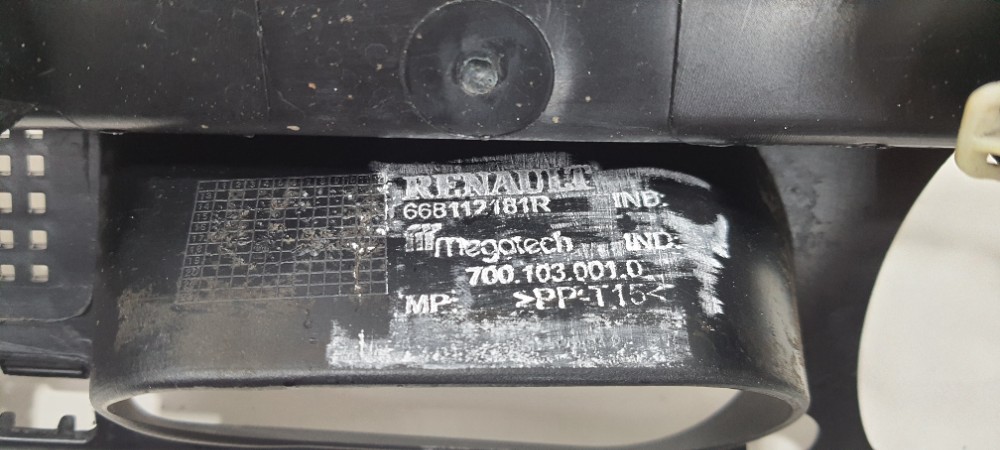 Grade Churrasqueira Renault Sandero 2020 668112181r Preto 6