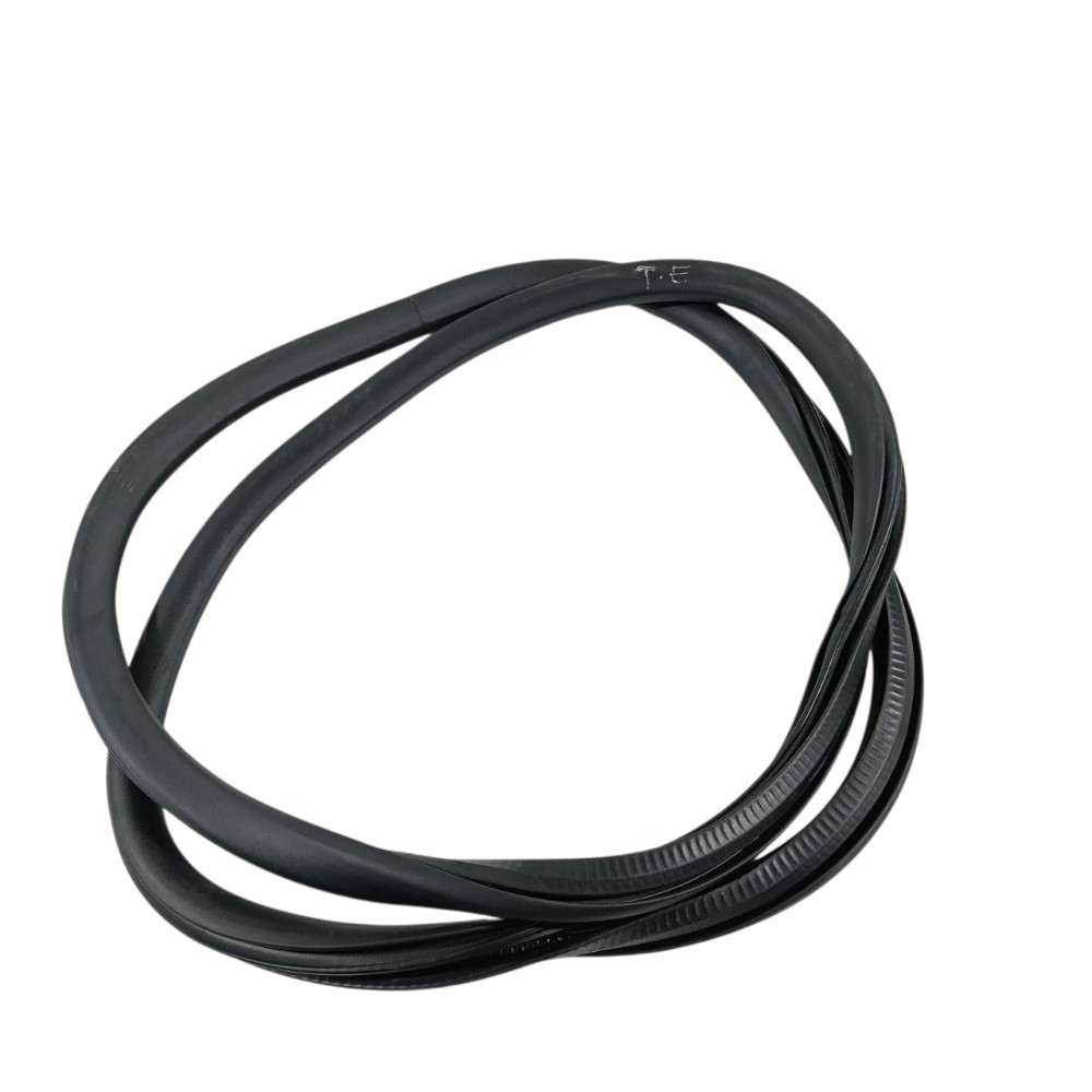 Borracha Traseira Esquerda Peugeot 208 Ano 2024 9823194980 2