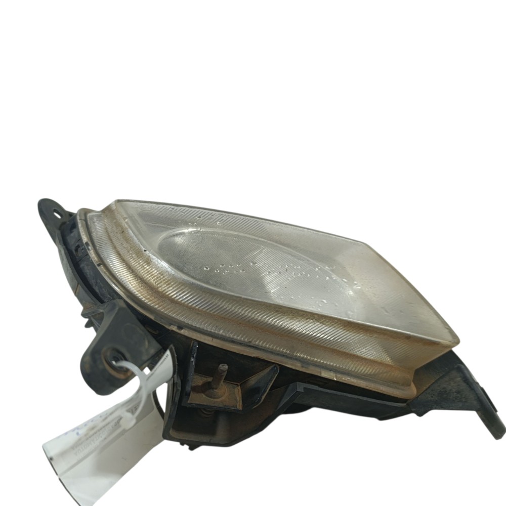 Farol Milha Direito I30 2.0 2011 E13pl2531 Branca 3