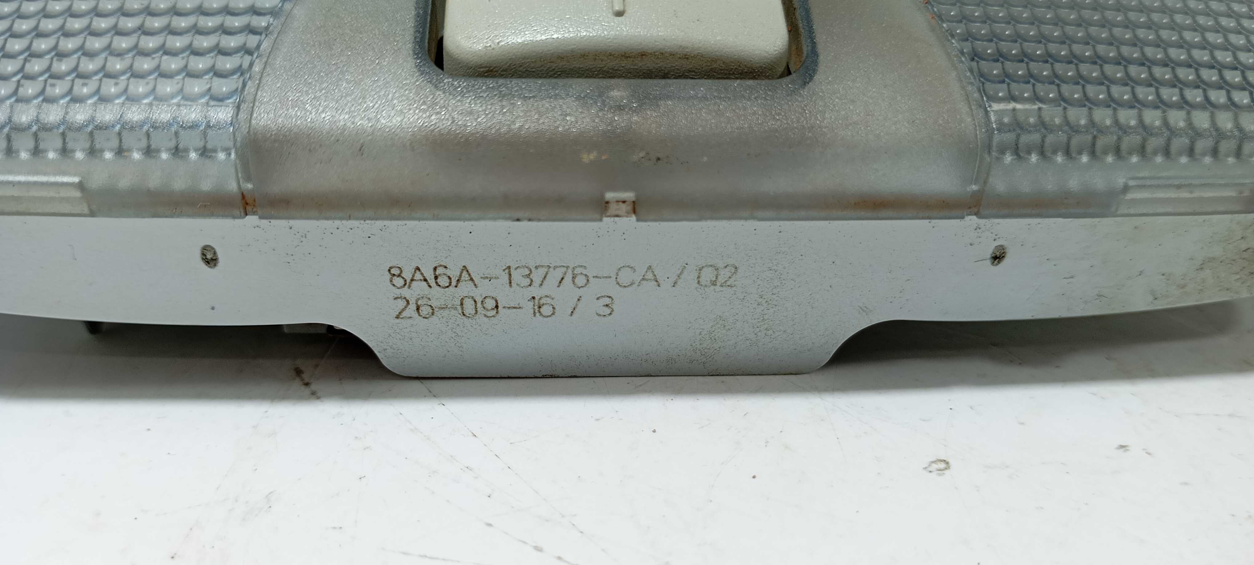 Luz Teto Ford Ka Hatch 1.0 2020 8a6a13776ca 8