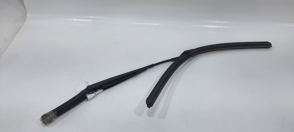 Braço Limpador Esquerdo Volkswagen Virtus Turbo 2023 B4cc4 Esquerdo 2