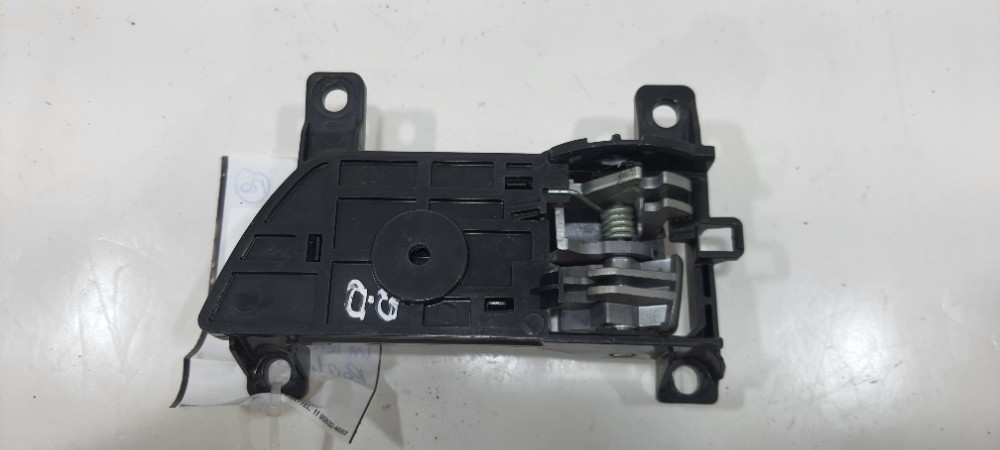 Maçaneta Int Dianteira Direita Kia Sorento 2012 826232p000 Prata Dianteira 5