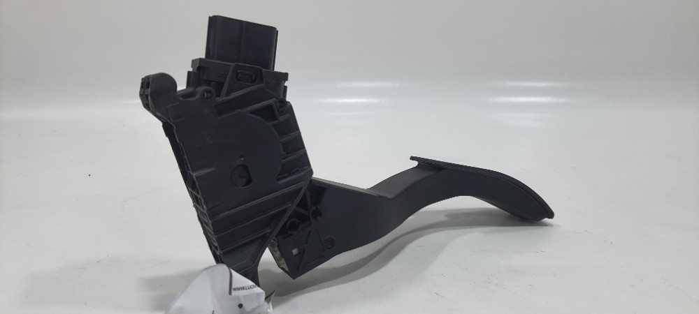 Pedal Acelerador Volkswagen Virtus Turbo 1.0 2023 5qm7235w03 5
