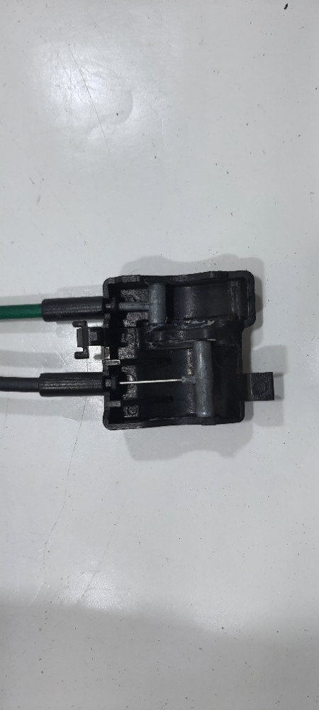 Fechadura Traseira Esquerda Kia Sorento 2.4 2012 814102p000