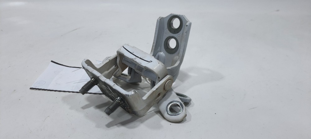 Dobradiça Porta Traseira Direita Nissan March Ano 2019 85r 5