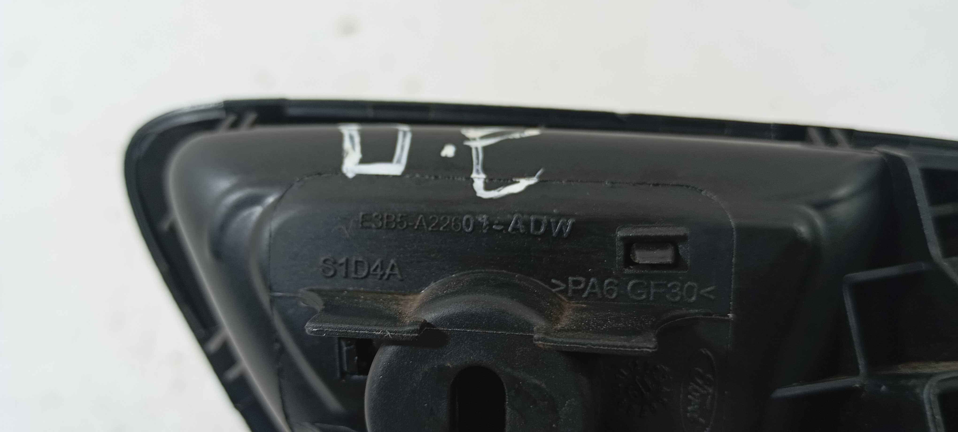 Maçaneta Interna Dianteira Esquerda Ford Ka 2020 Preto Dianteira 4