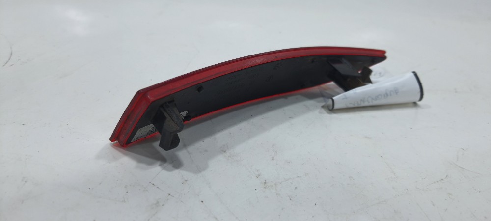 Defletor Parachoque Traseiro Direito Sandero 2019 265600427r Vermelho 2