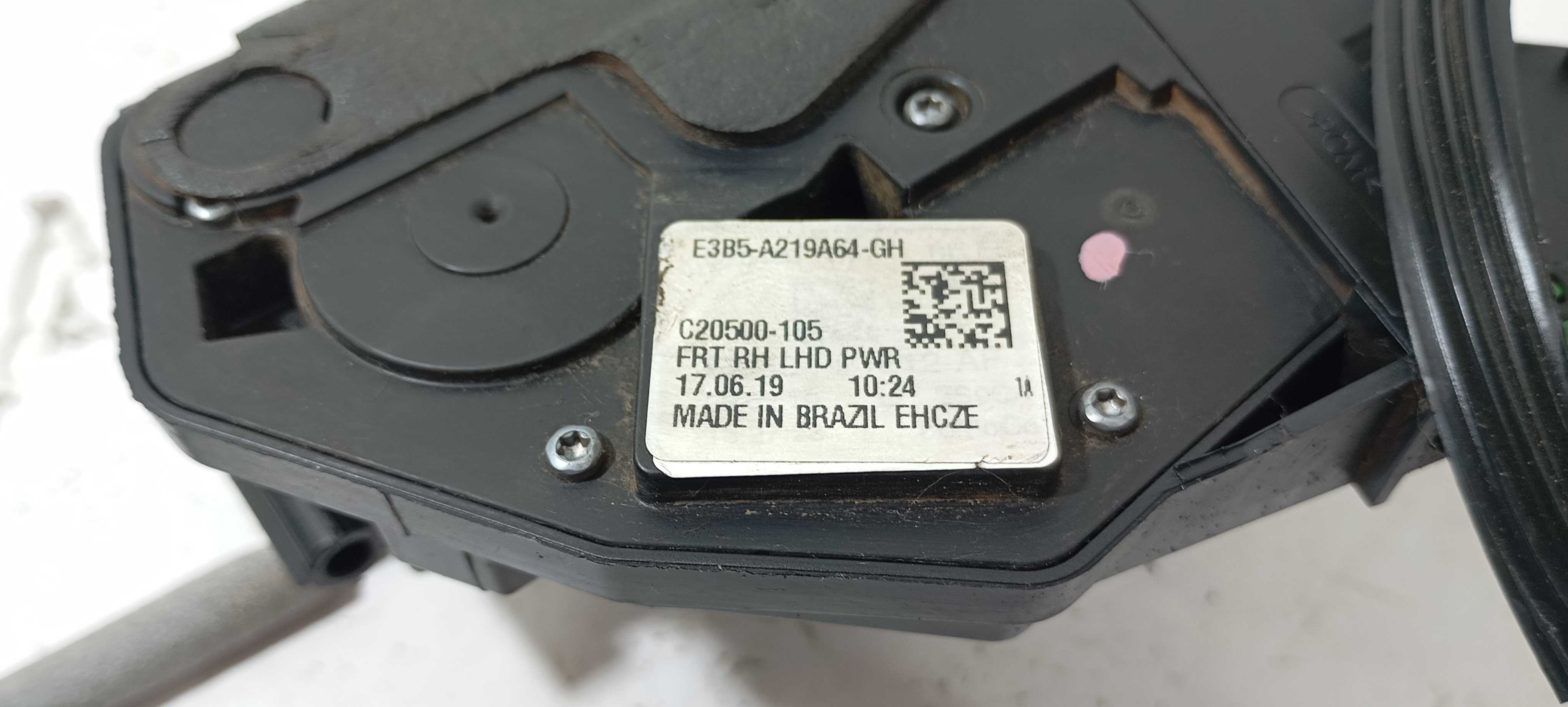 Fechadura Porta Dianteira Direita Ford Ka 2020 E3b5a219a64gh 4