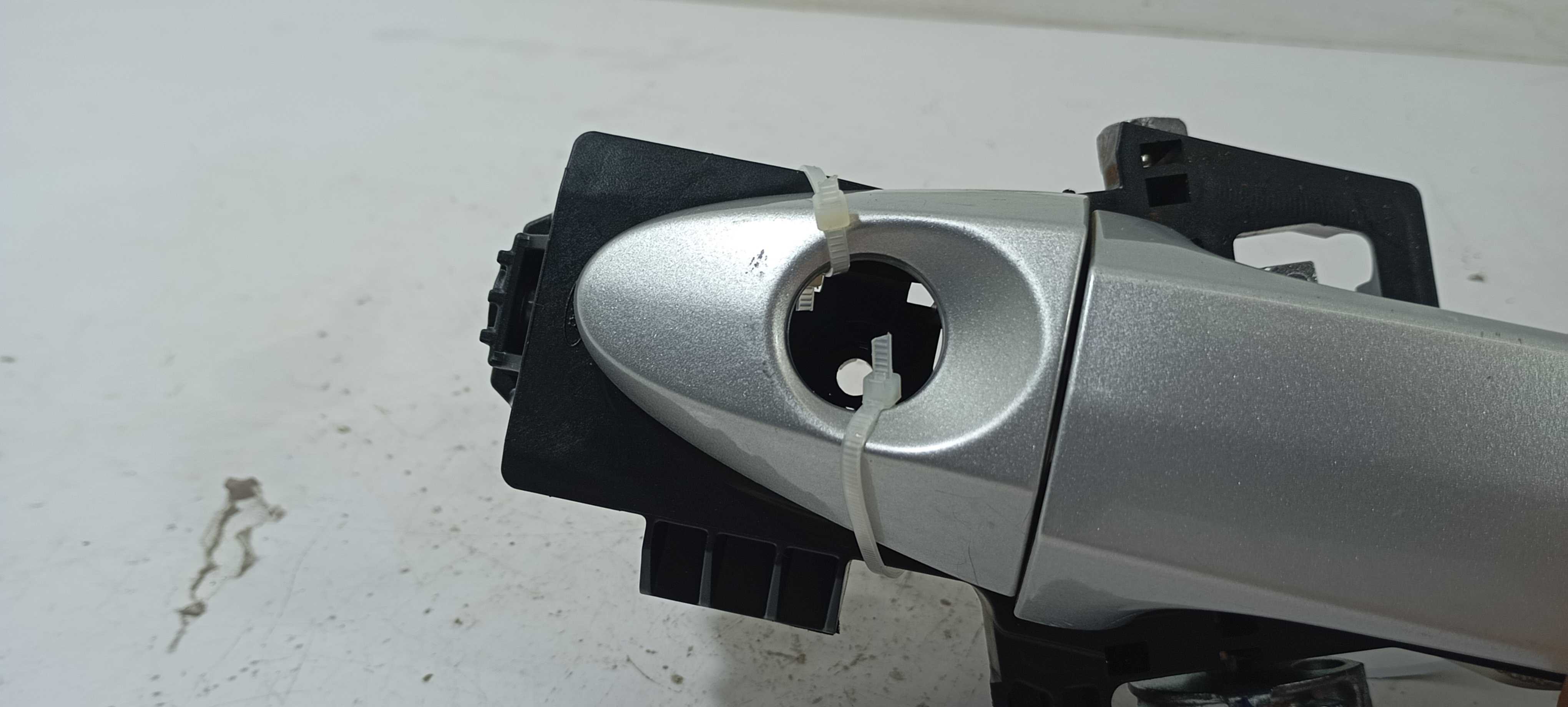 Maçaneta Externa Dianteira Esquerda Ford Ka 2020 Ja6ba224a37 Cinza 3