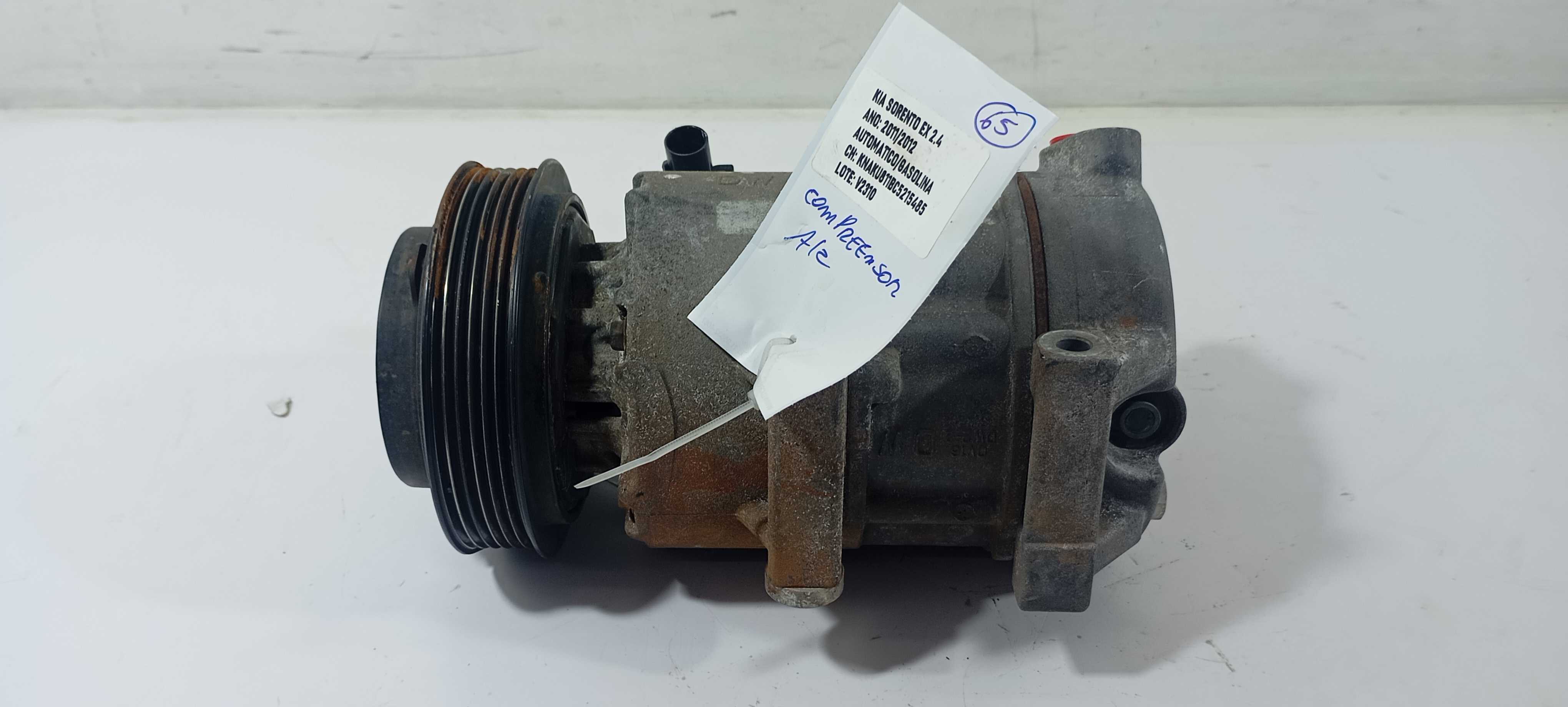 Compreasor Ar Condicionado Kia Sorento Ex 2.4 977012p310 2
