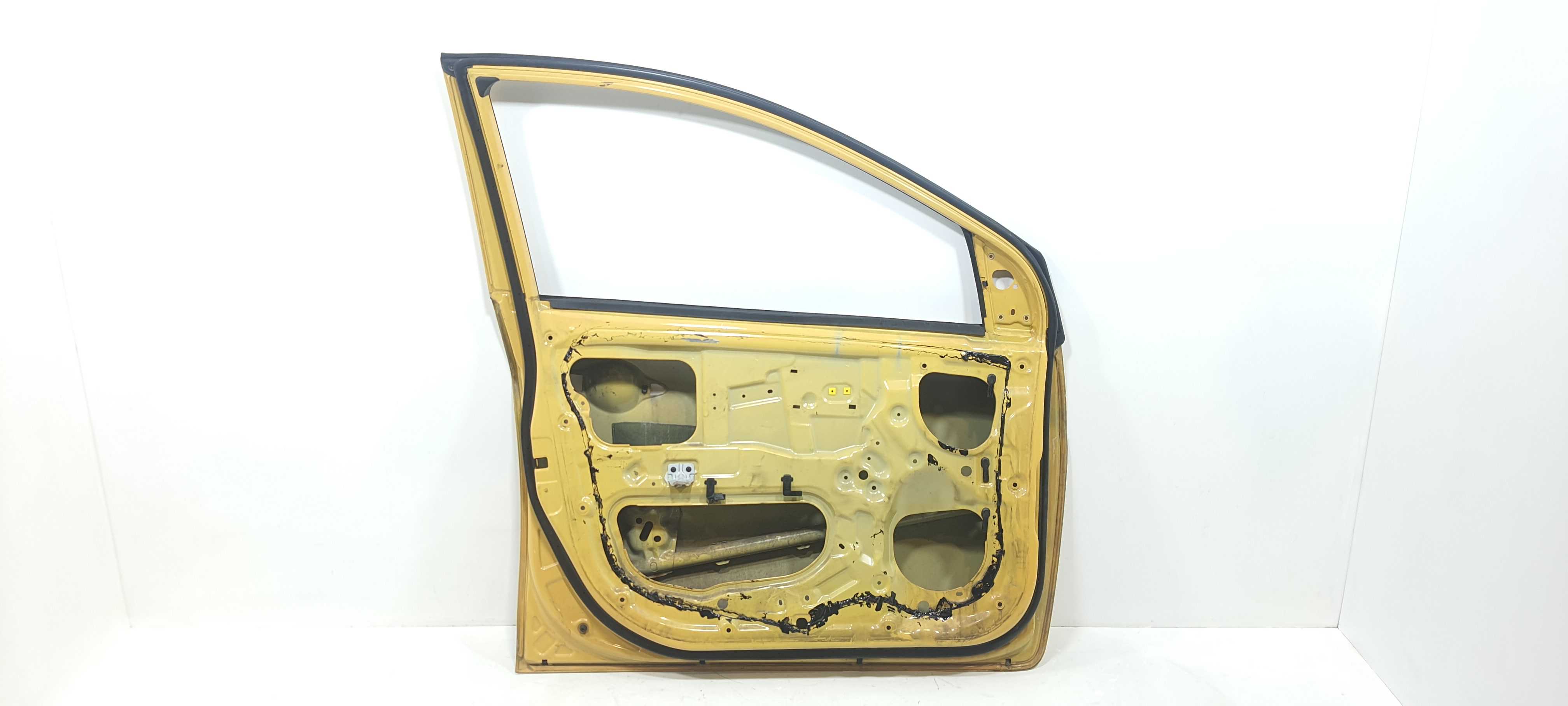 Porta Dianteira Esquerda Kia Picanto Ex4 1.0 2012 V2302 4