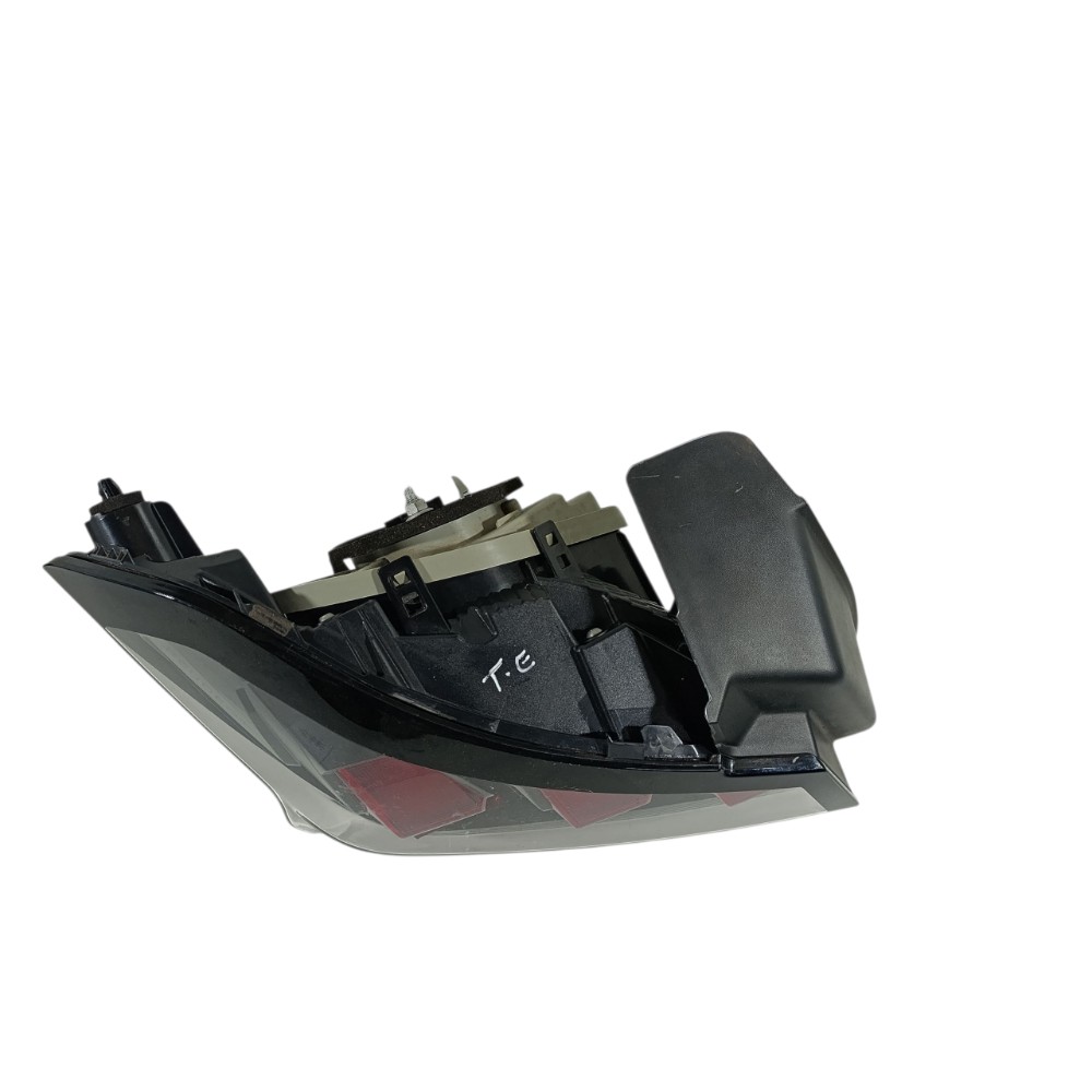 Lanterna Traseira Esquerda Peugeot 208 Ano 2024 9823216780 Esquerdo/motorista Vermelha 5