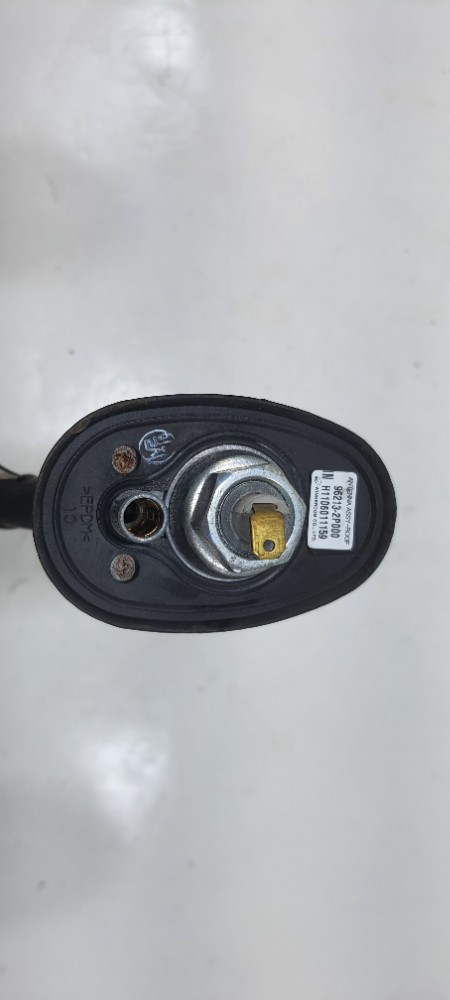 Antena De Teto Kia Sorento Ex 2.4 2012 962132p000 Preto 3
