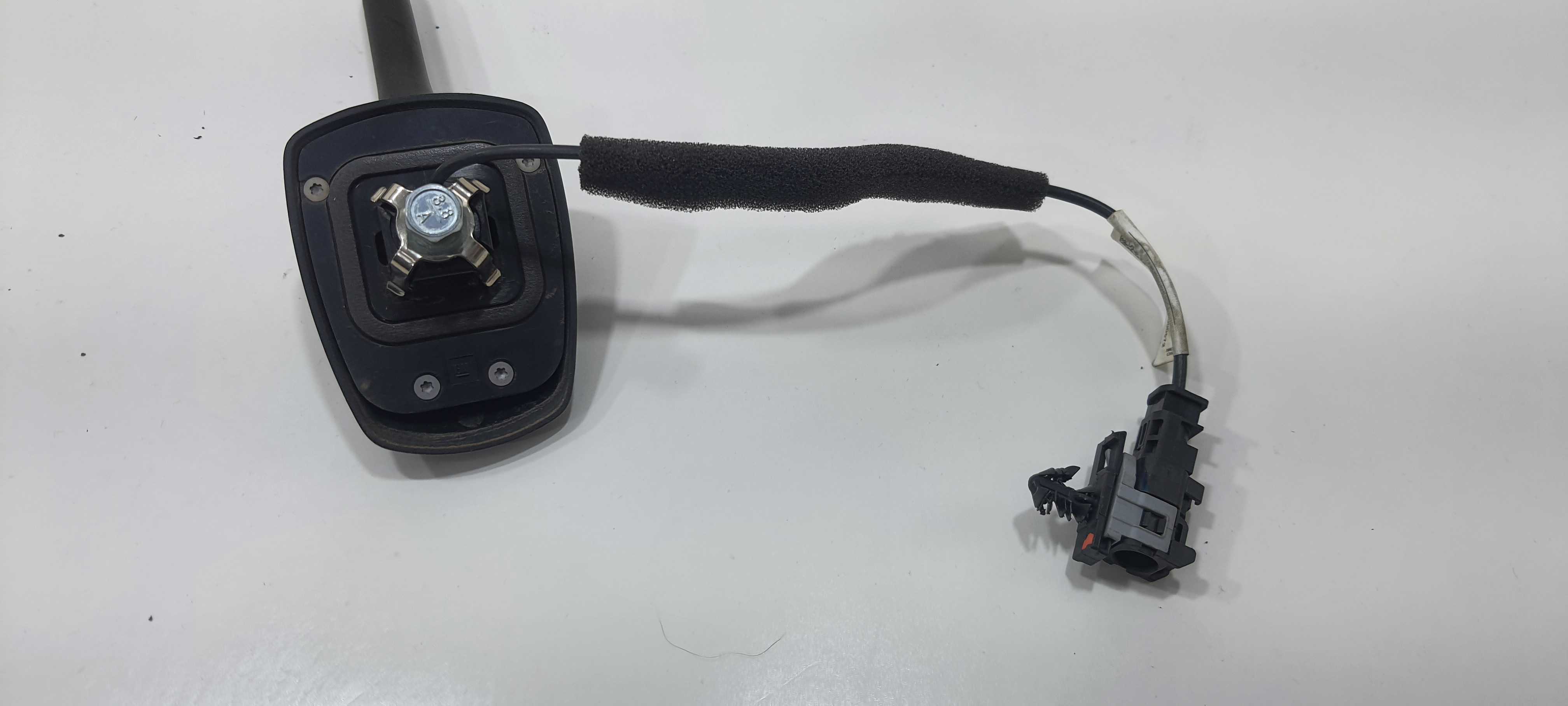 Antena Teto Gm Onix Activ 1.4 2018 52036416 Preto 6