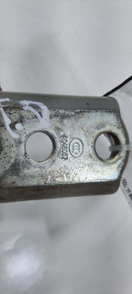Dobradiça Porta Traseira Direita Kia Sorento 2012 A046057 4