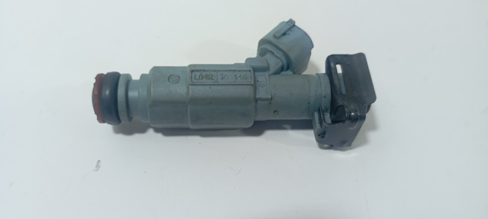 Bico Injetor Kia Sorento Ex 2.4 353102g300 2